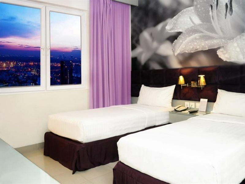Hotel Royal Palm & Conference Center Cengkareng Jakarta